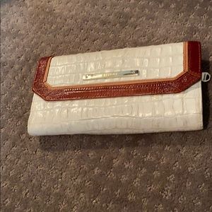 Brahmin wallet